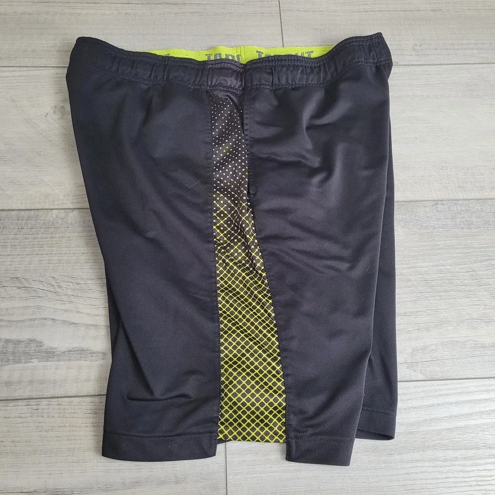 Tapout embrace blend